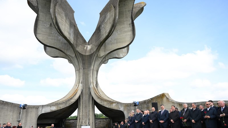 Politiku sjećanja na zločine totalitarnih sustava ugraditi u obrazovni sustav radi mladih i novih naraštaja